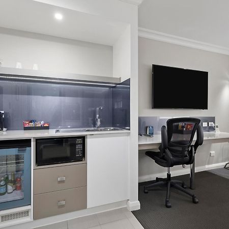 Bluegum Dubbo (Adults Only) Motel Room photo